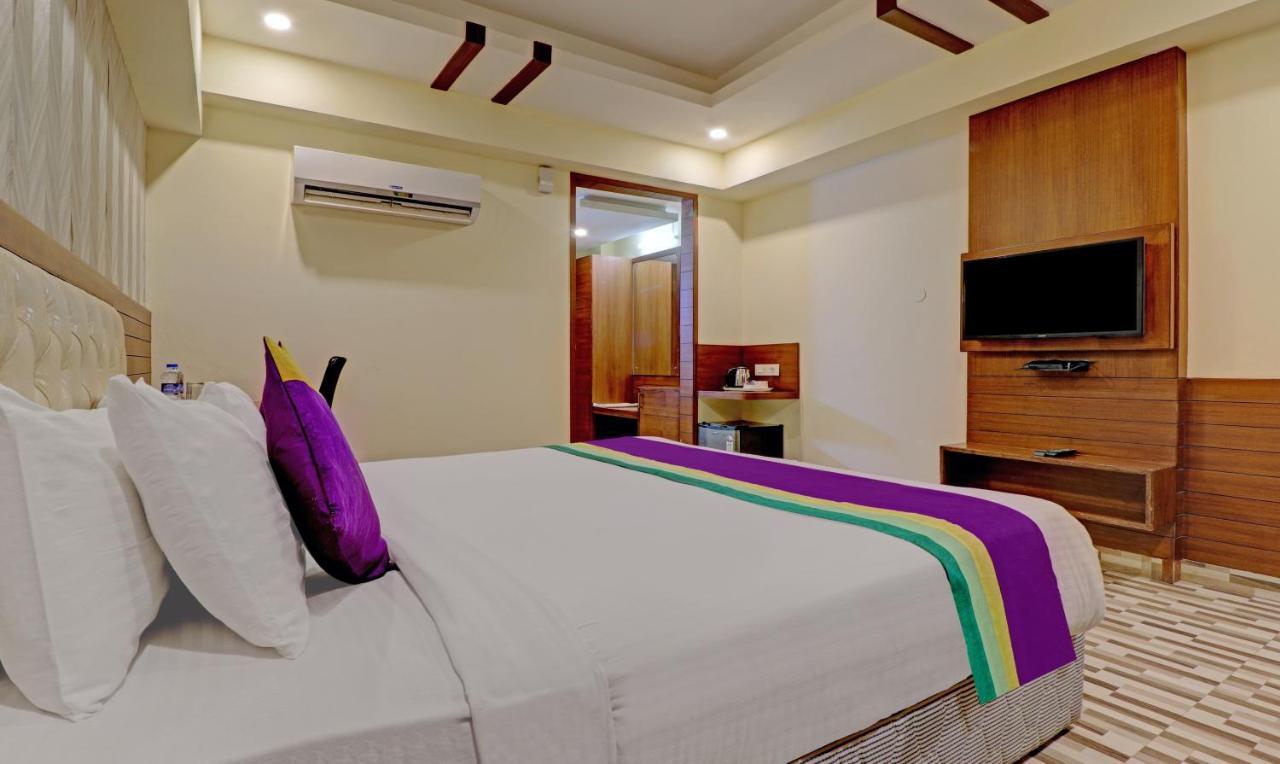 Hotel Treebo Premium Pearl Avenue, Ring Road Dehradun Esterno foto
